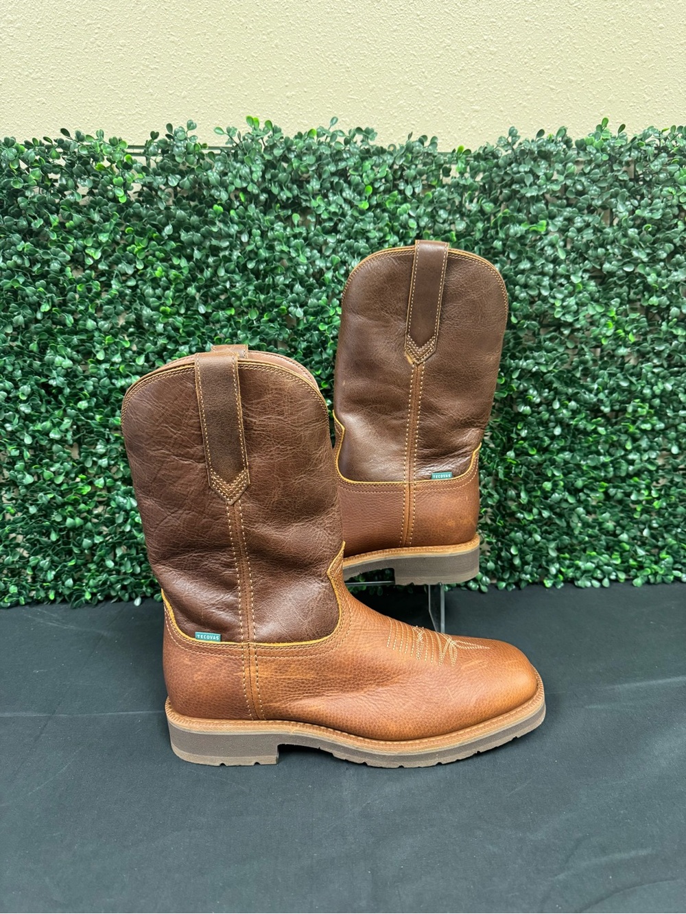 Tecovas The Rugged Square Saddle Western Boot - M10.5